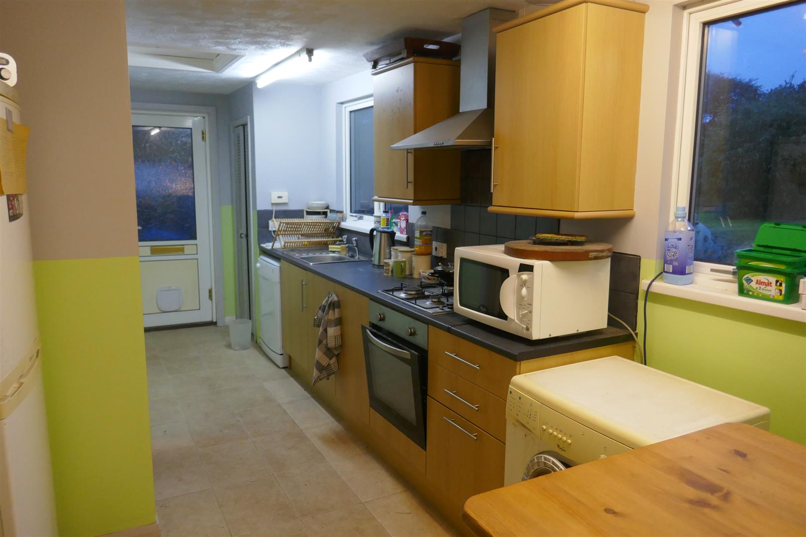 KITCHEN/BREAKFAST ROOM